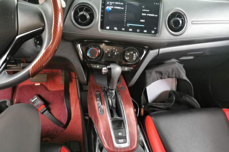 Used Honda XR-V 2017 1.5L LXi CVT Classic Edition Gear Lever