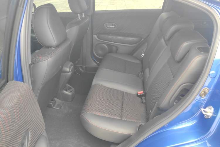 Used Honda XR-V 2017 1.5L LXi CVT Classic Edition Interior 1