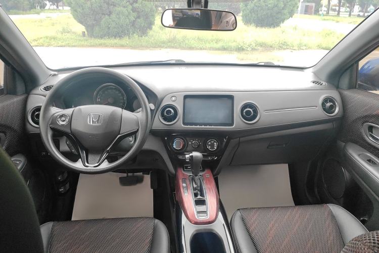 Used Honda XR-V 2017 1.5L LXi CVT Classic Edition Interior 2