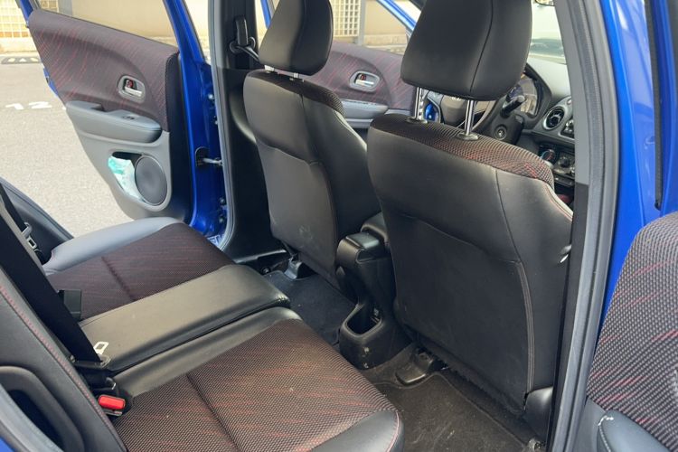 Used Honda XR-V 2017 1.5L LXi CVT Classic Edition Interior 4