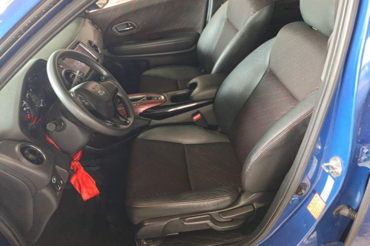 Used Honda XR-V 2017 1.8L EXi CVT Comfort Version Left Front Seat