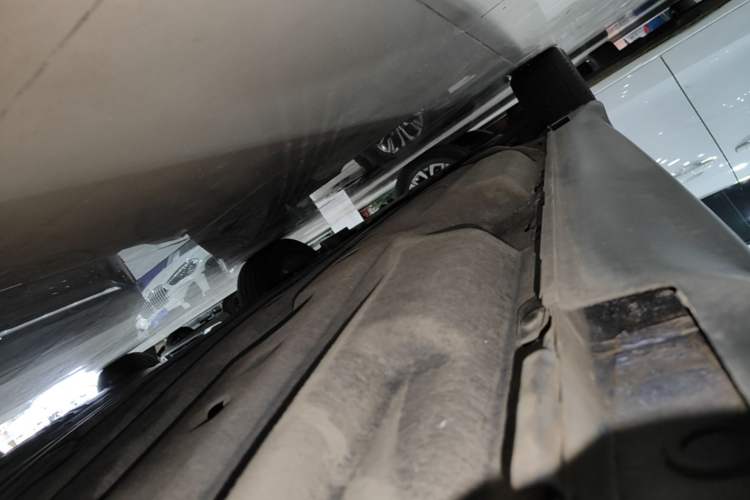 Used Honda XR-V 2017 1.5L LXi CVT Classic Edition Left Side Sill