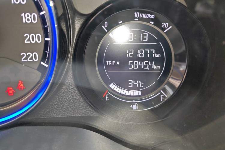 Used Honda XR-V 2017 1.8L EXi CVT Comfort Version Odometer Close Up