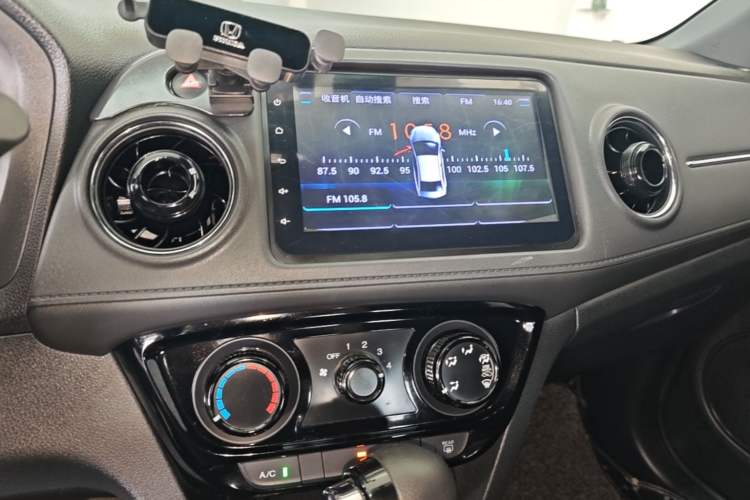 Used Honda XR-V 2017 1.5L LXi CVT Classic Edition Audio And AC Panel