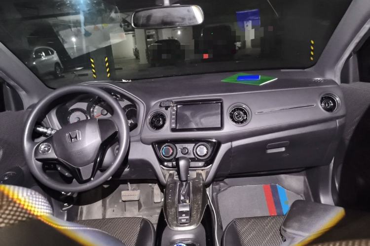 Used Honda XR-V 2017 1.5L LXi CVT Classic Edition Center Console