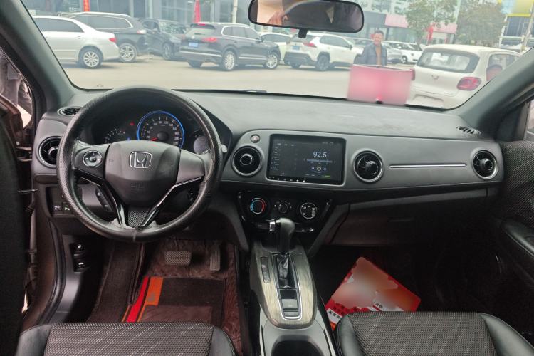 Used Honda XR-V 2017 1.5L LXi CVT Classic Edition Center Console