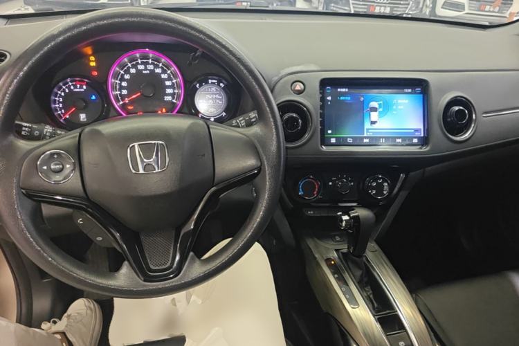 Used Honda XR-V 2017 1.8L EXi CVT Comfort Version Center Console