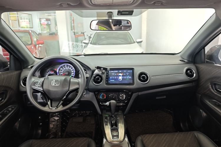 Used Honda XR-V 2017 1.5L LXi CVT Classic Edition Center Console