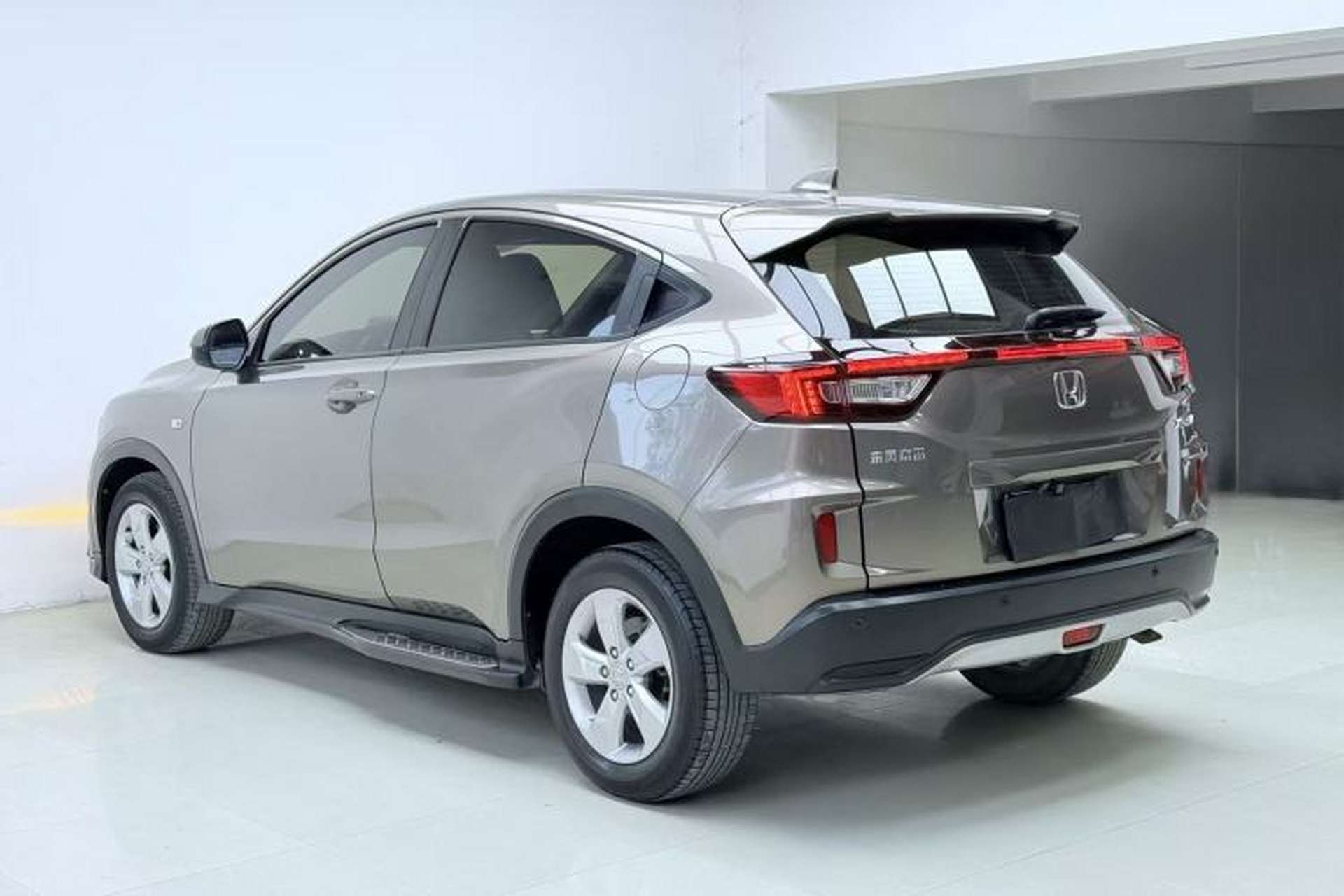 Used Honda XR-V 2017 1.5L LXi CVT Classic Edition Exterior 3