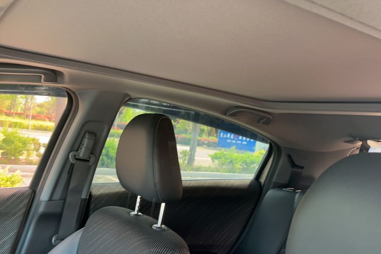 Used Honda XR-V 2017 1.8L EXi CVT Comfort Version Headliner