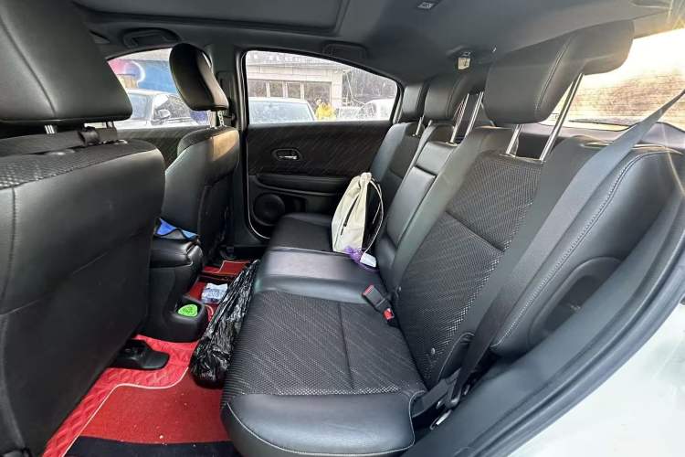 Used Honda XR-V 2017 1.8L EXi CVT Comfort Version Interior 3
