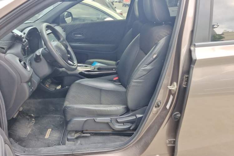 Used Honda XR-V 2017 1.5L LXi CVT Classic Edition Left Front Seat