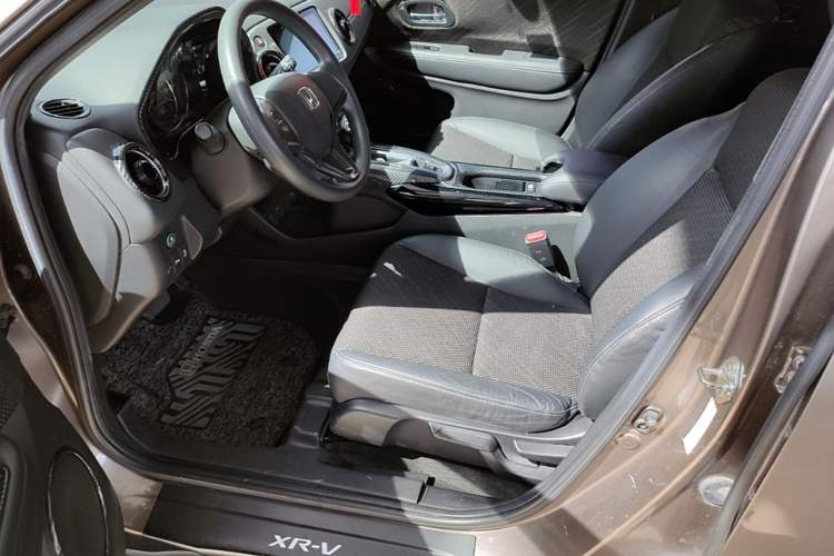 Used Honda XR-V 2017 1.8L EXi CVT Comfort Version Left Front Seat