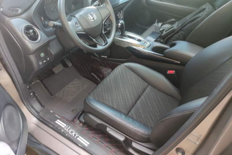 Used Honda XR-V 2017 1.8L EXi CVT Comfort Version Left Front Seat