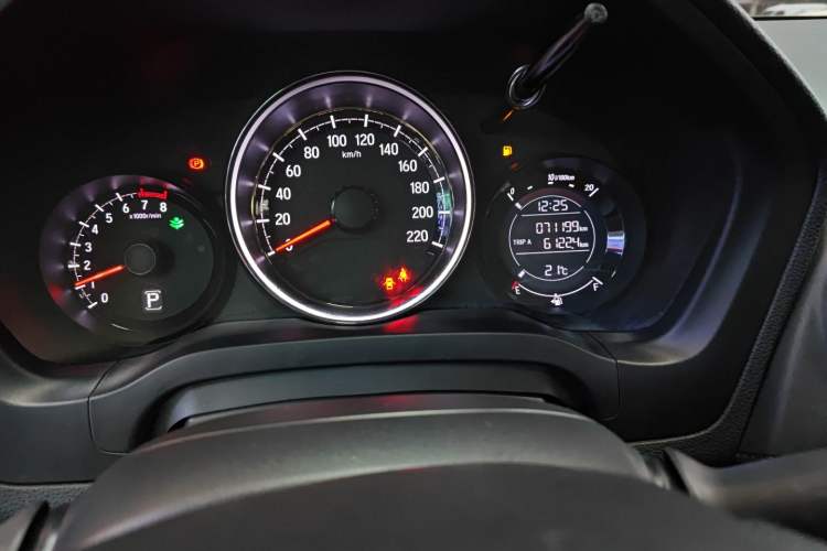 Used Honda XR-V 2017 1.5L LXi CVT Classic Edition Odometer Close Up
