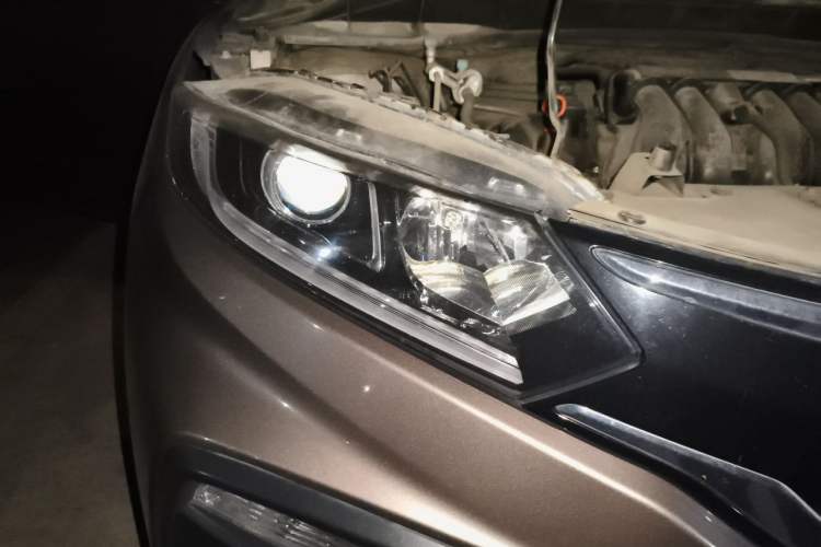Used Honda XR-V 2017 1.5L LXi CVT Classic Edition Right Front Headlight
