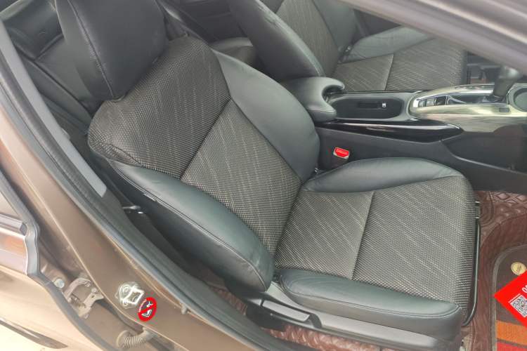 Used Honda XR-V 2017 1.5L LXi CVT Classic Edition Right Front Seat