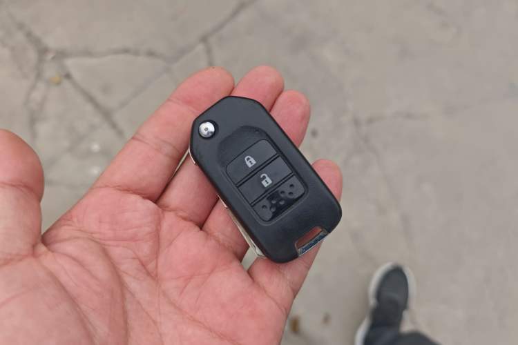Used Honda XR-V 2017 1.5L LXi CVT Classic Edition Vehicle Key