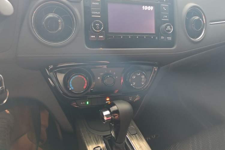 Used Honda XR-V 2017 1.5L LXi CVT Classic Edition Audio And AC Panel