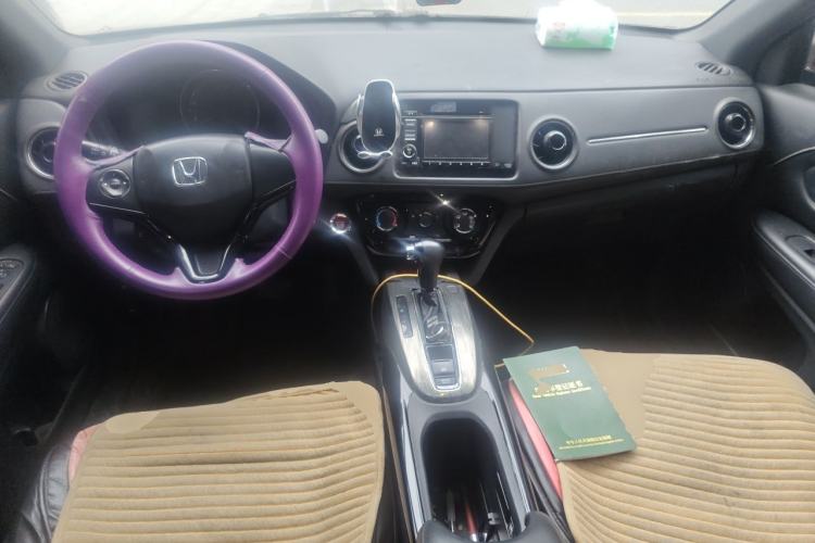 Used Honda XR-V 2017 1.8L EXi CVT Comfort Version Center Console