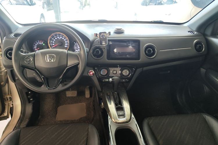 Used Honda XR-V 2017 1.8L EXi CVT Comfort Version Center Console
