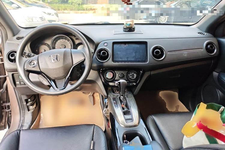 Used Honda XR-V 2017 1.5L LXi CVT Classic Edition Center Console