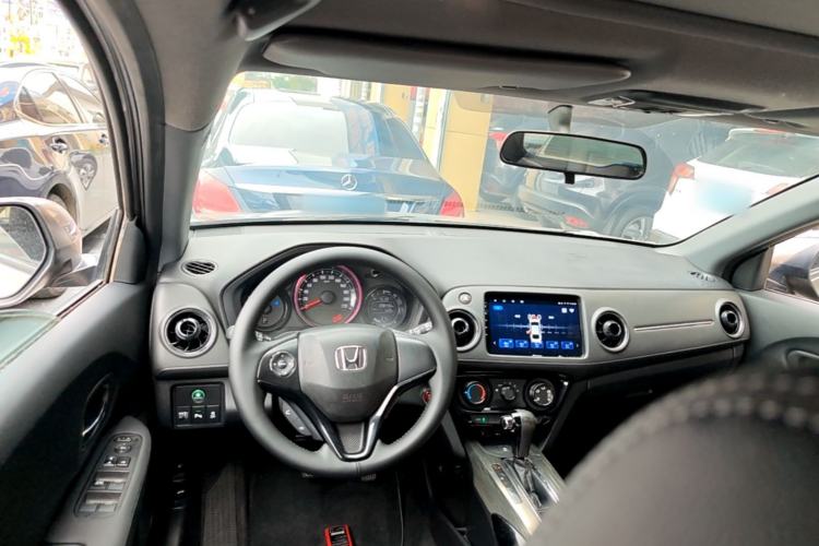 Used Honda XR-V 2017 1.8L EXi CVT Comfort Version Center Console