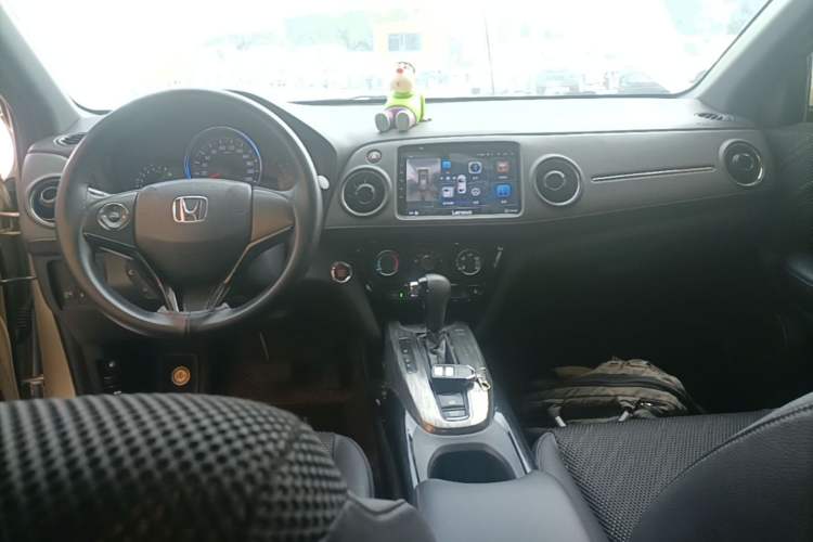 Used Honda XR-V 2017 1.8L EXi CVT Comfort Version Center Console