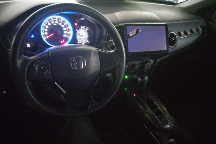 Used Honda XR-V 2017 1.8L EXi CVT Comfort Version Center Console