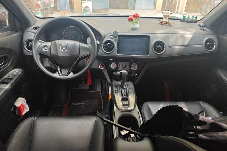 Used Honda XR-V 2017 1.8L EXi CVT Comfort Version Center Console