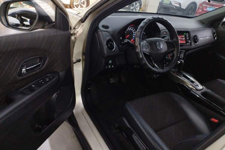 Used Honda XR-V 2017 1.8L EXi CVT Comfort Version Driver Seat
