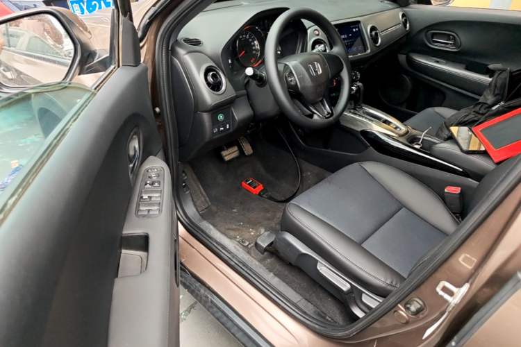 Used Honda XR-V 2017 1.8L EXi CVT Comfort Version Driver Seat