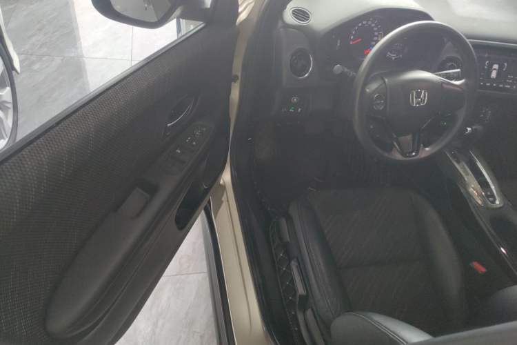 Used Honda XR-V 2017 1.8L EXi CVT Comfort Version Driver Seat