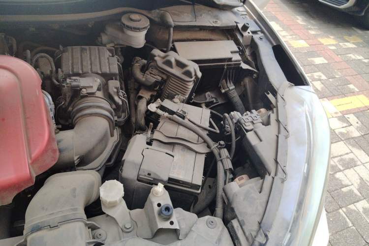 Used Honda XR-V 2017 1.5L LXi CVT Classic Edition Engine Bay Left