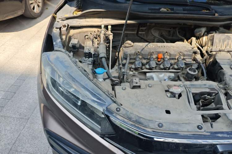 Used Honda XR-V 2017 1.8L EXi CVT Comfort Version Engine Bay Right