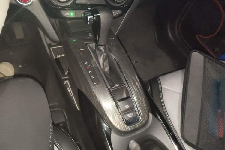 Used Honda XR-V 2017 1.8L EXi CVT Comfort Version Gear Lever