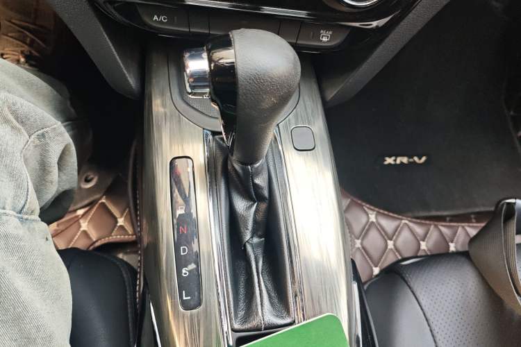 Used Honda XR-V 2017 1.5L LXi CVT Classic Edition Gear Lever