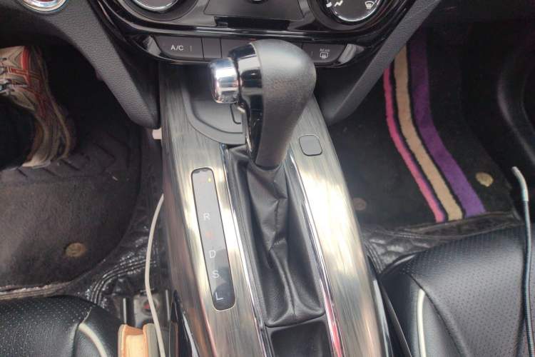 Used Honda XR-V 2017 1.8L EXi CVT Comfort Version Gear Lever