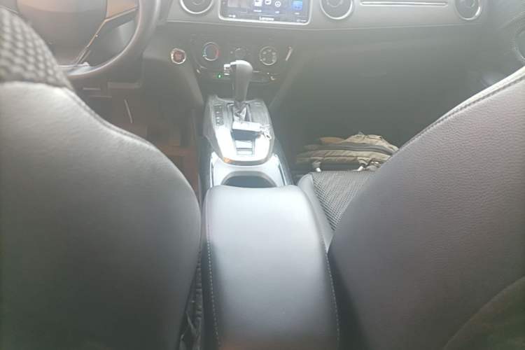Used Honda XR-V 2017 1.8L EXi CVT Comfort Version Gear Lever