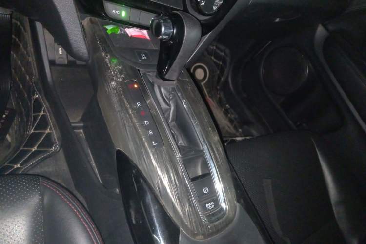 Used Honda XR-V 2017 1.8L EXi CVT Comfort Version Gear Lever