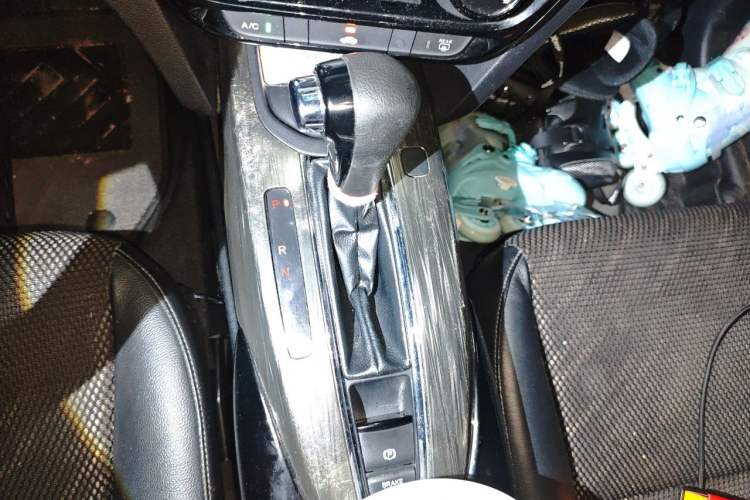 Used Honda XR-V 2017 1.8L EXi CVT Comfort Version Gear Lever