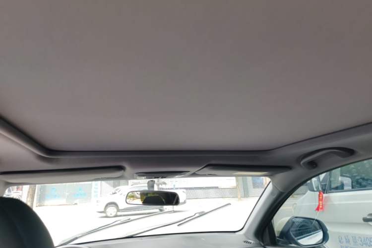Used Honda XR-V 2017 1.8L EXi CVT Comfort Version Headliner