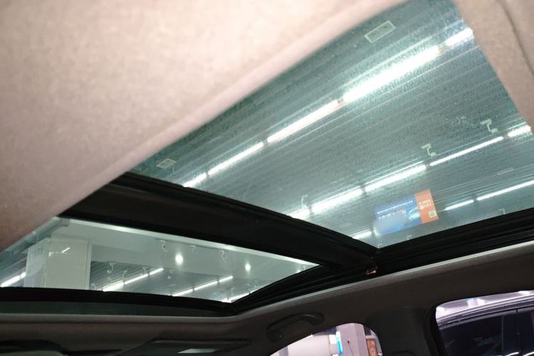Used Honda XR-V 2017 1.8L EXi CVT Comfort Version Headliner