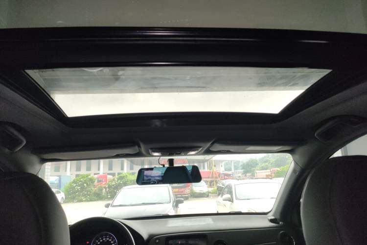 Used Honda XR-V 2017 1.8L EXi CVT Comfort Version Headliner