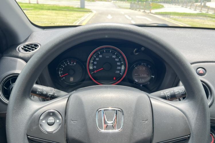 Used Honda XR-V 2017 1.8L EXi CVT Comfort Version Interior 1