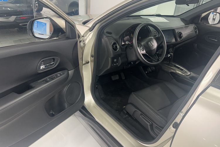 Used Honda XR-V 2017 1.8L EXi CVT Comfort Version Interior 2
