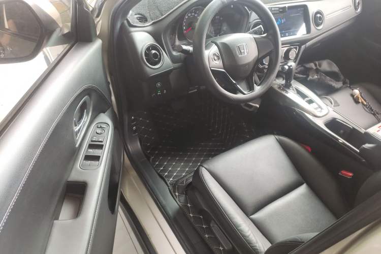 Used Honda XR-V 2017 1.8L EXi CVT Comfort Version Interior 3