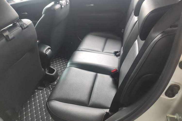 Used Honda XR-V 2017 1.8L EXi CVT Comfort Version Interior 4