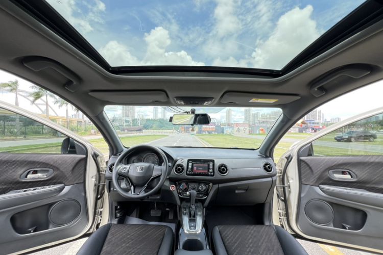 Used Honda XR-V 2017 1.8L EXi CVT Comfort Version Interior 5