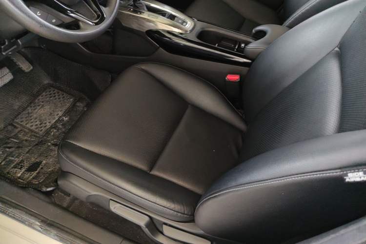 Used Honda XR-V 2017 1.8L EXi CVT Comfort Version Left Front Seat